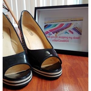 Michael Kors wedges. Black sz 7